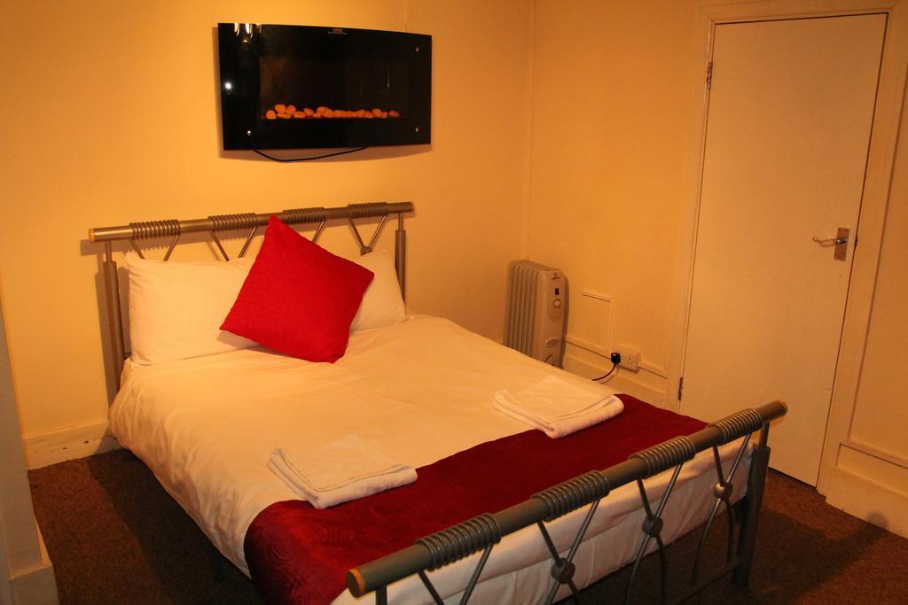 London Olympus Hotel Nirvana Room photo